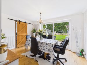 Dining room - click for photo gallery